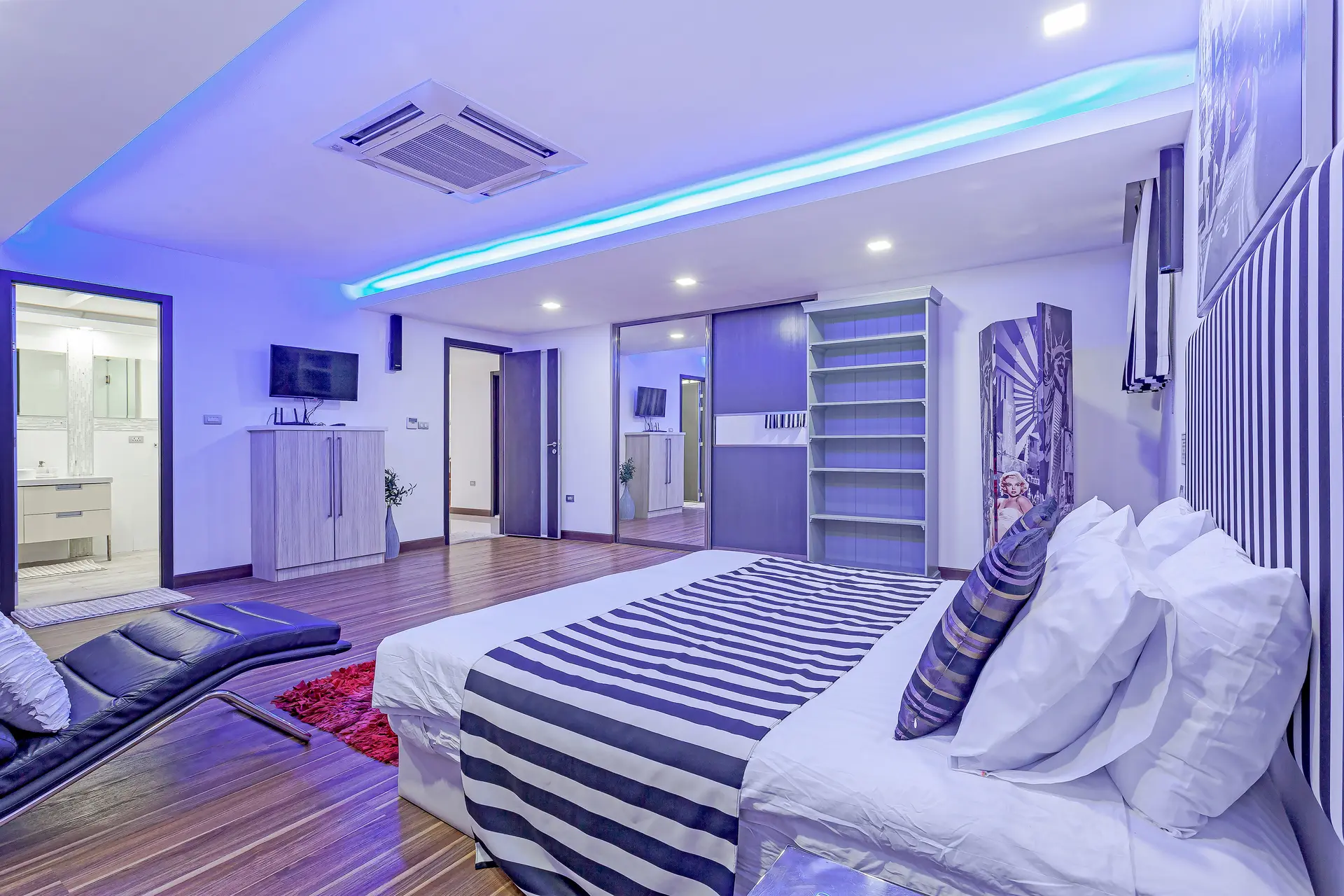 Royal Grand Villa Pattaya